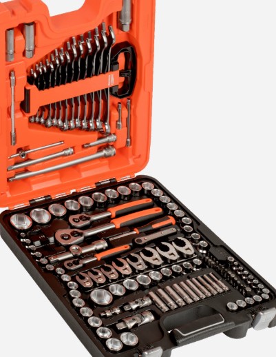 Jgo dados 138PZ 1/4", 3/8" y 1/2", c/llaves pta corona + ptas destornillador
